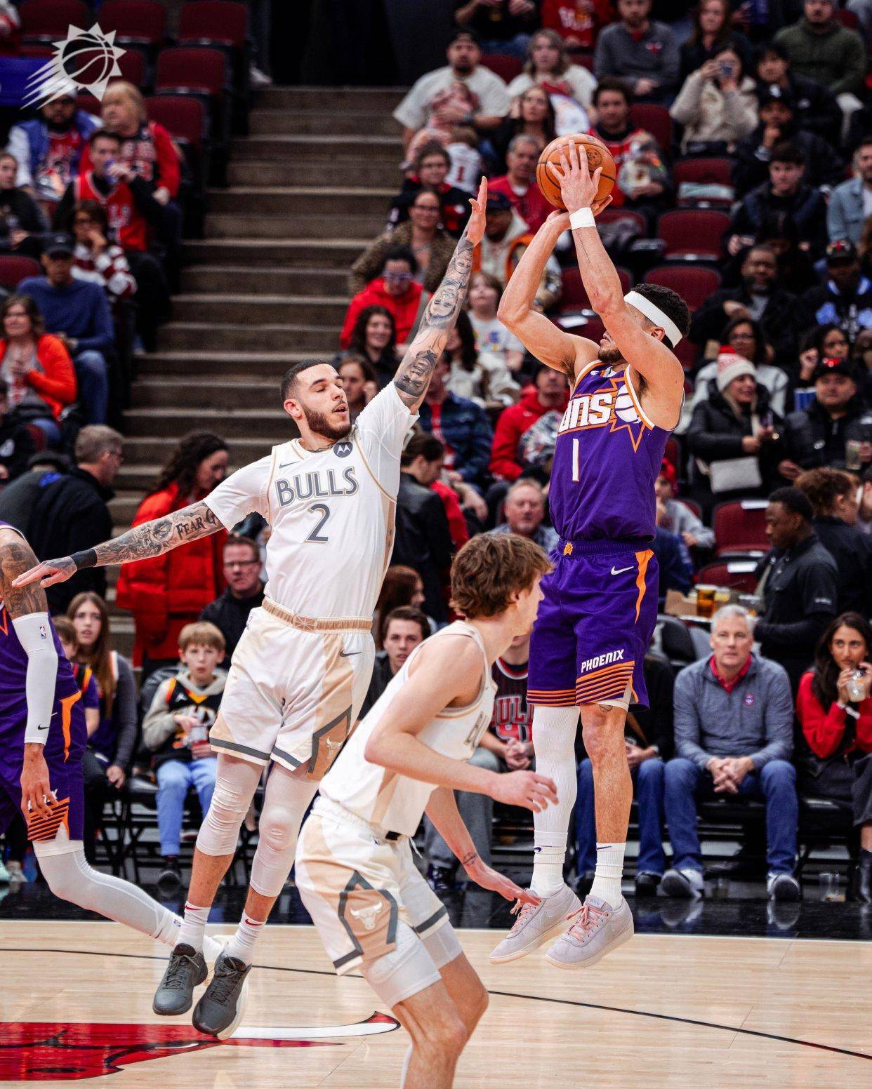 篮网B队完胜步行者，布克统治全场