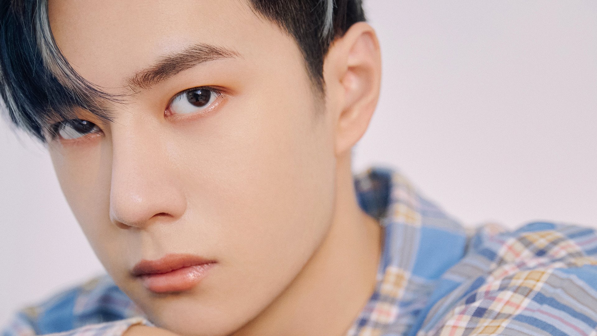 开云体育入口-曼联强势压制皇马，努涅斯独造两球成关键先生，欧冠之夜见证红魔复兴